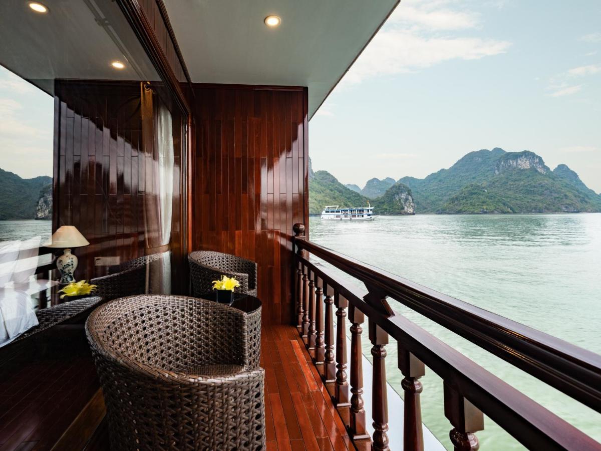 Hotel Aqua Of The Seas Cruise Halong Hạ Long Exterior foto